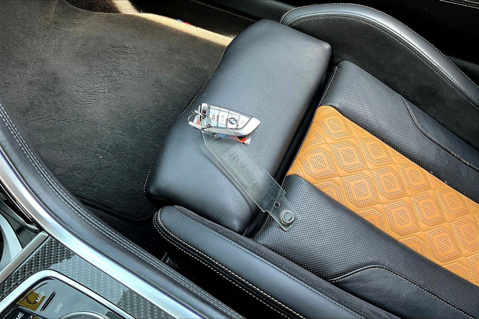 2023 BMW M8 Convertible Base - Photo 34