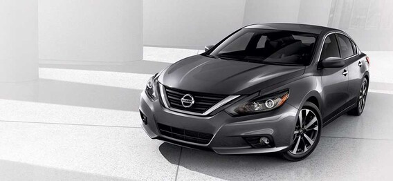 2019 Nissan Altima Vs 2019 Nissan Sentra What S The Difference