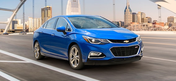 2018 Chevrolet Cruze Vs 2018 Chevrolet Malibu What S The Difference