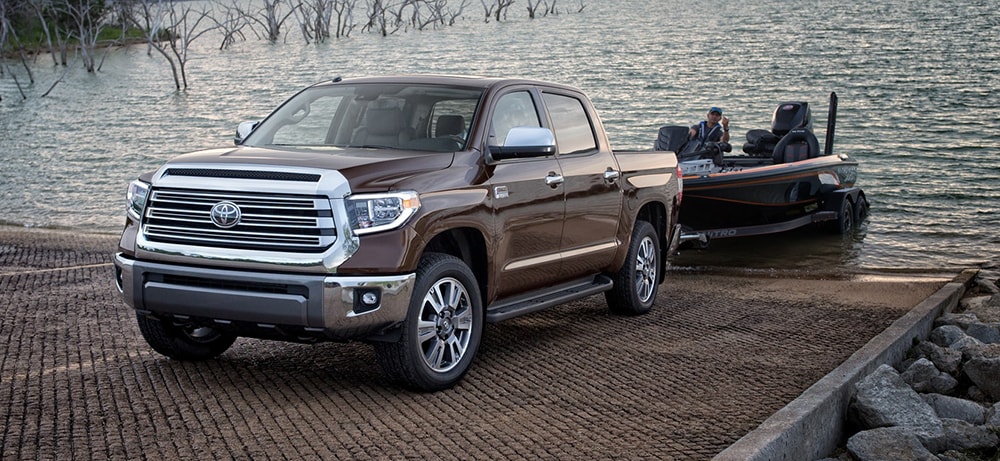 2019 Toyota Tundra vs 2019 Nissan Titan | Jeff Wyler Toyota 2019 Toyota Tundra vs 2019 Nissan Titan | Jeff Wyler Toyota