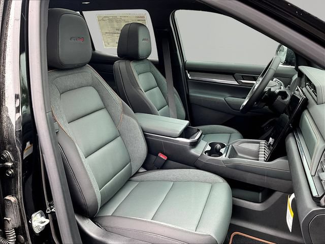 2026 GMC Terrain AT4 - Photo 18
