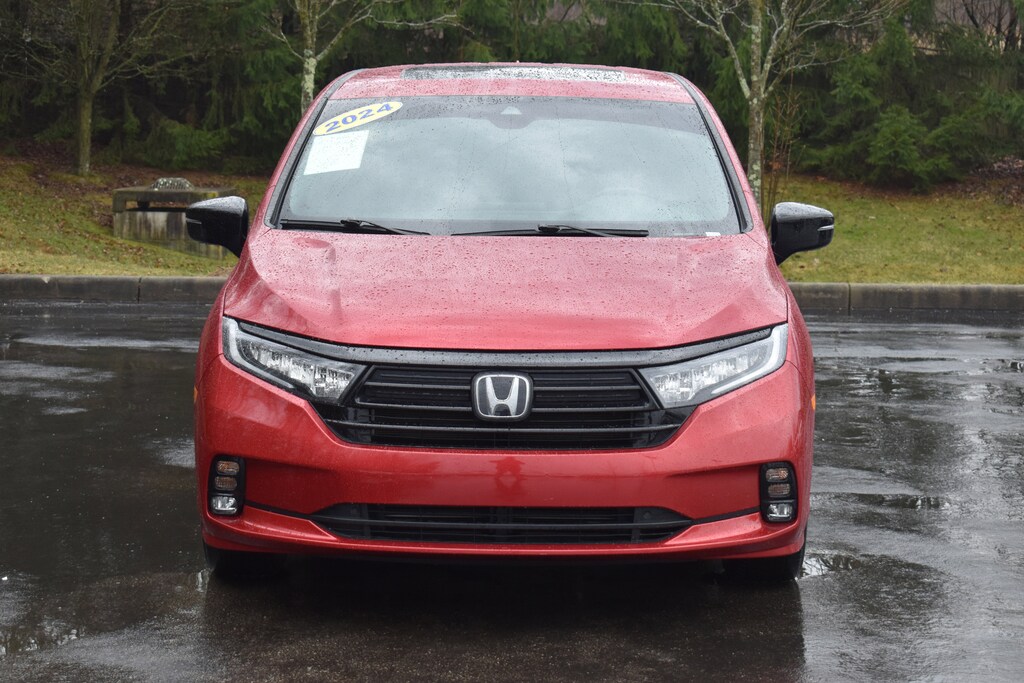 Used 2024 Honda Odyssey