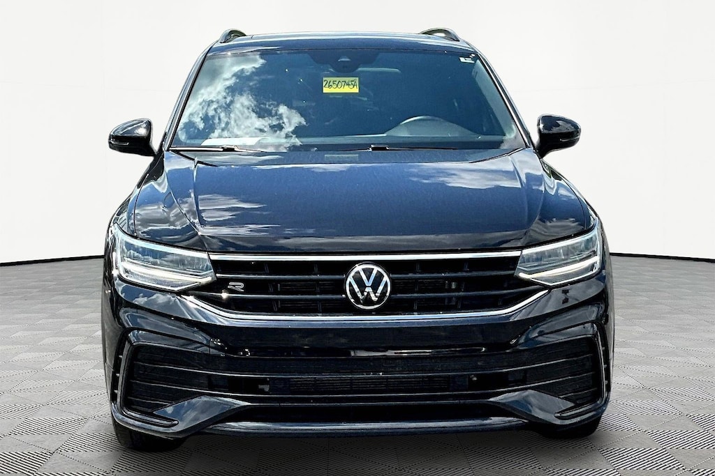 Used 2024 Volkswagen Tiguan SUV