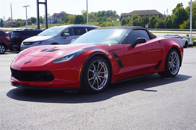 2019 Chevrolet Corvette Grand Sport 2LT photo 3