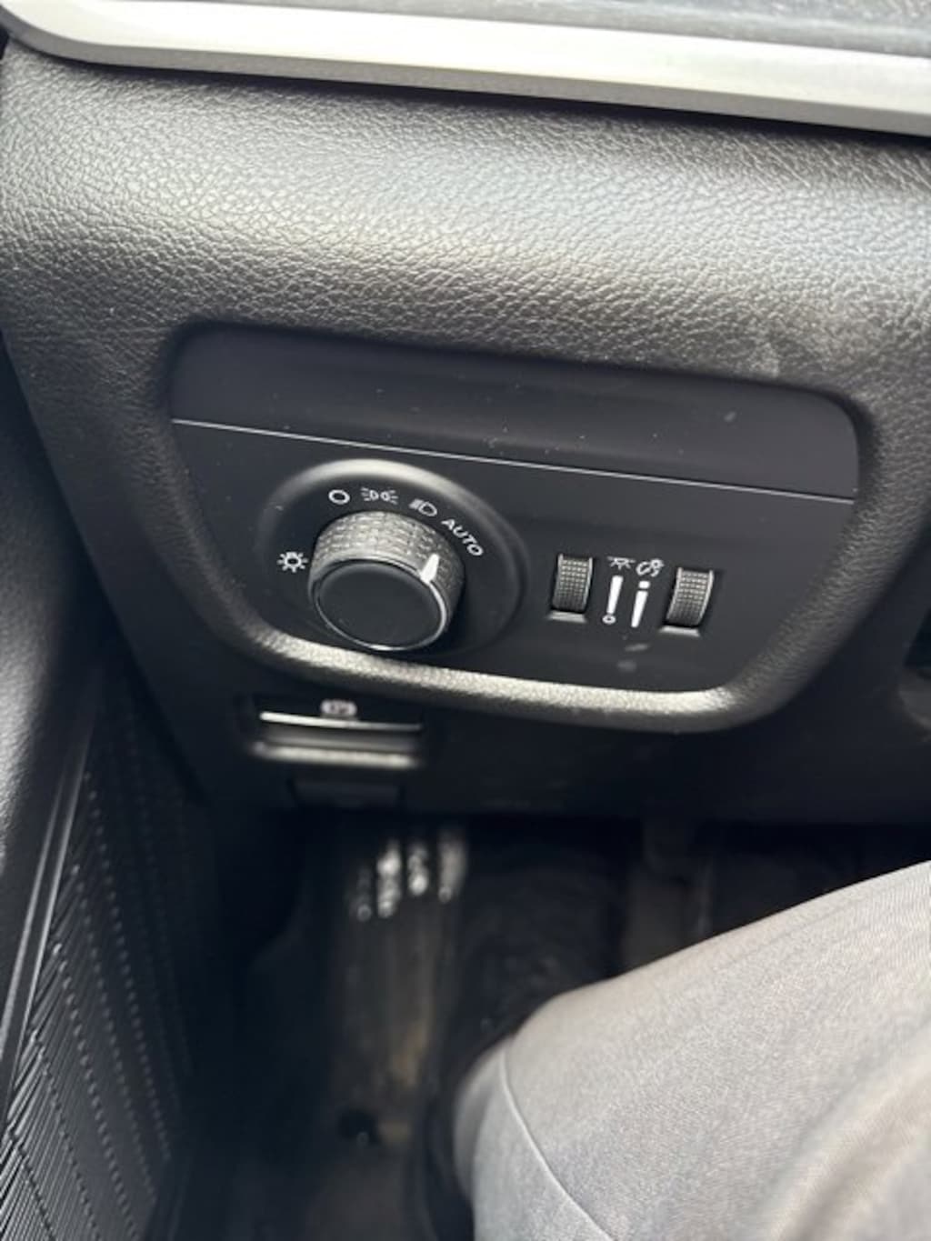 Used 2023 Jeep Grand Cherokee SUV