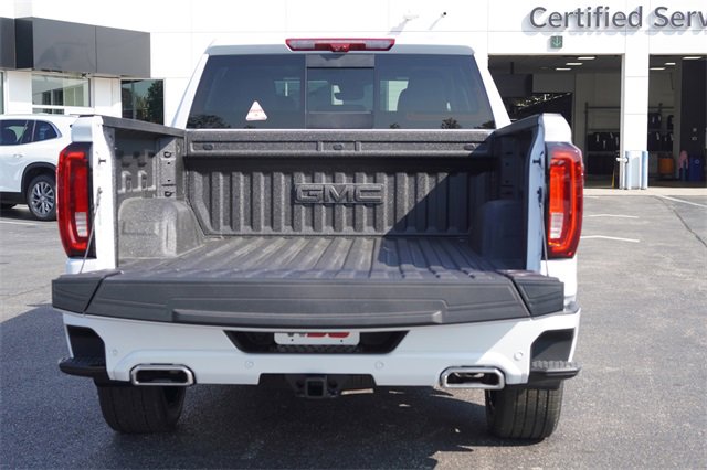 2026 Gmc Sierra 1500 Denali photo 2