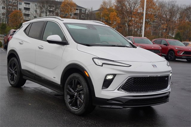 2026 Buick Encore GX Sport Touring's photo