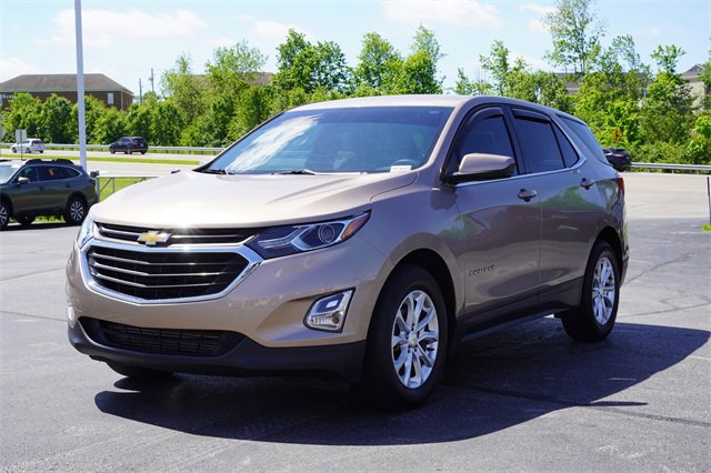2019 Chevrolet Equinox LT photo 3