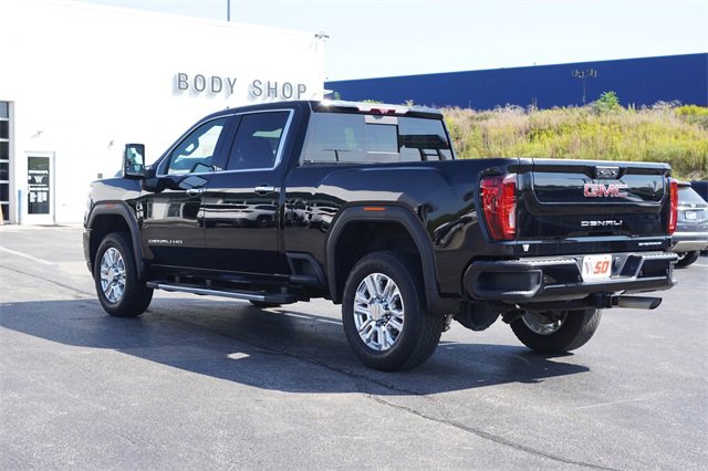 2023 Gmc Sierra 2500 HD Denali photo 3