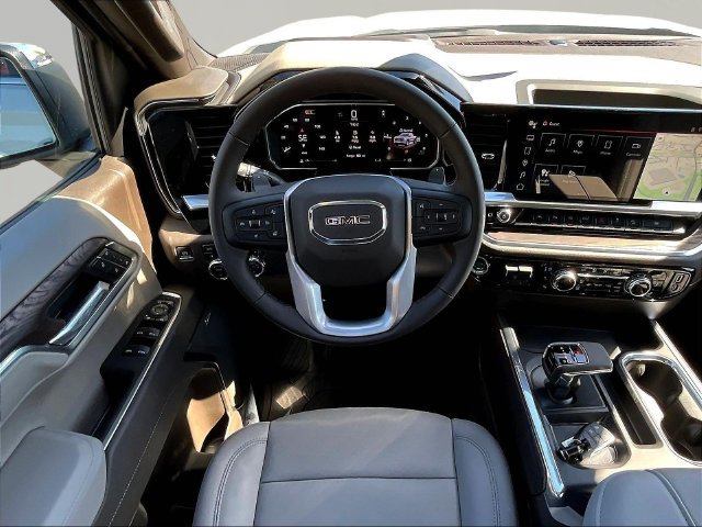 2026 GMC Sierra 1500 SLT - Photo 8