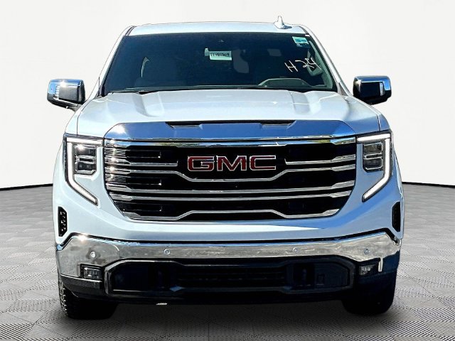 2026 GMC Sierra 1500 SLT - Photo 2