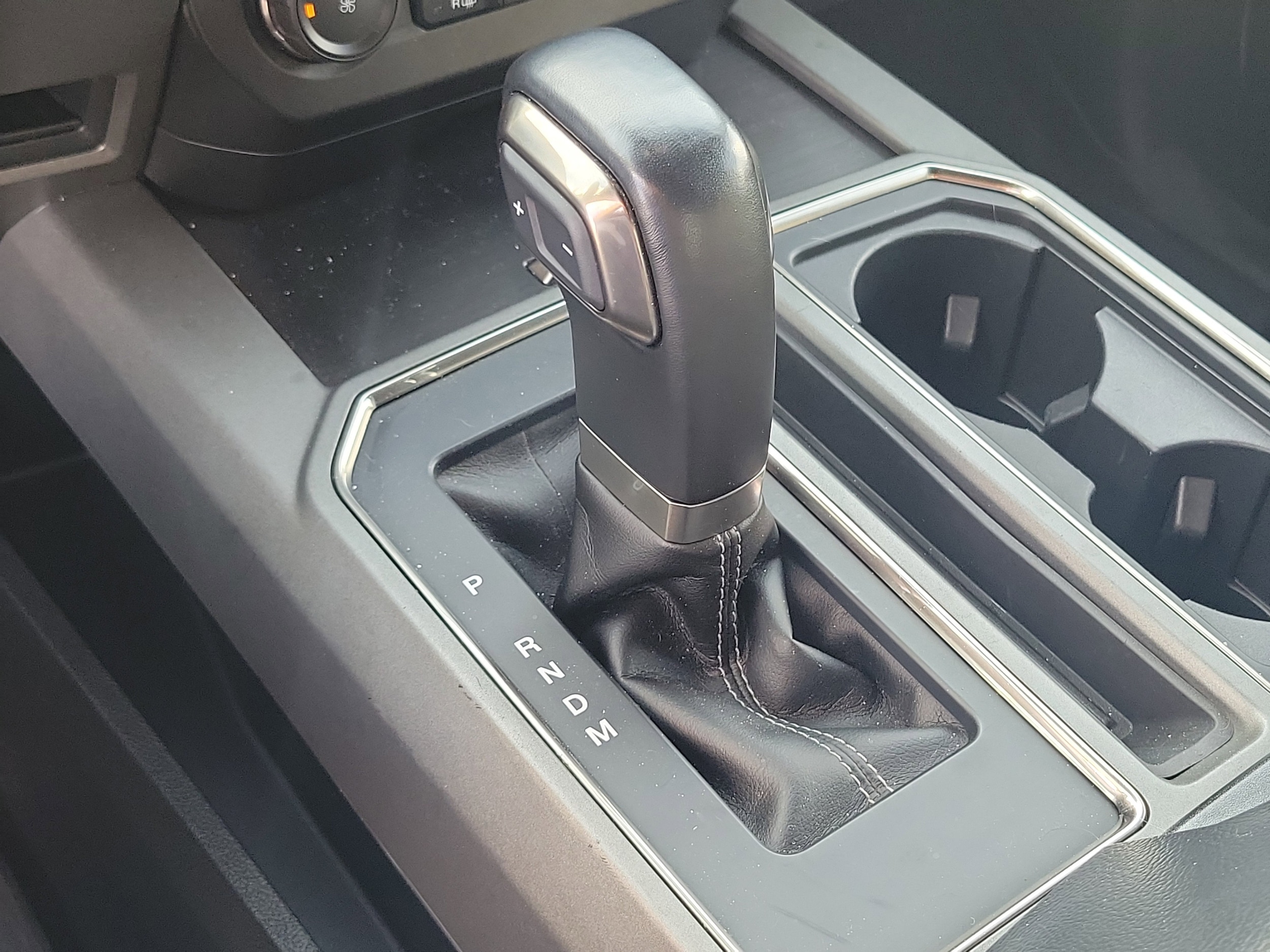 2020 Ford F-150 Raptor - Photo 31