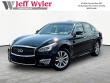 Used 2017 INFINITI Q70  Sedan