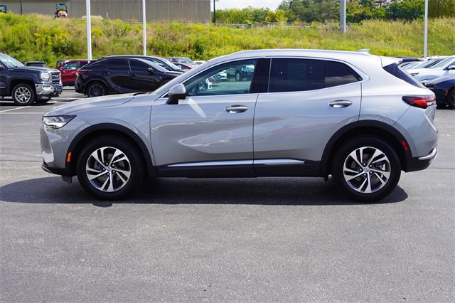 2023 Buick Envision Essence photo 3