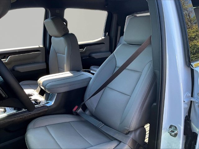 2026 GMC Sierra 1500 SLT - Photo 15