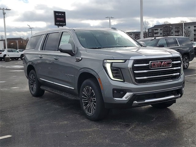 2026 GMC Yukon XL Elevation's photo