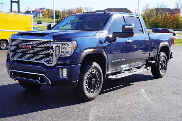 2022 Gmc Sierra 2500 HD Denali photo 3