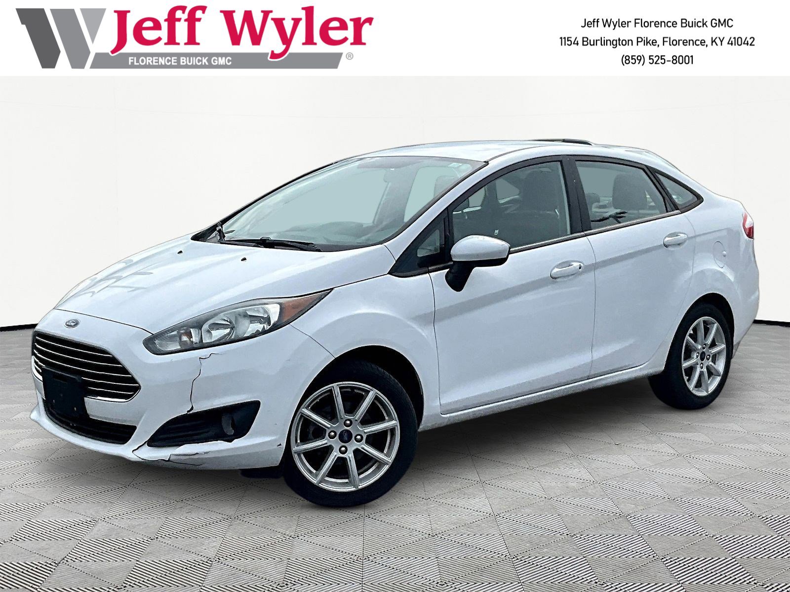 2019 Ford Fiesta SE Sedan's photo