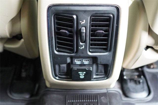 2019 Jeep Grand Cherokee Limited photo 4
