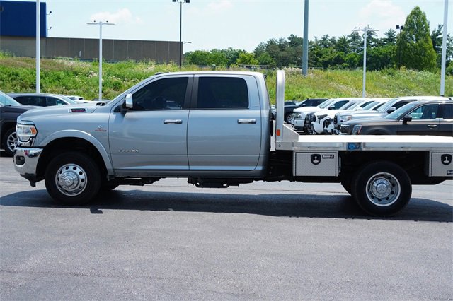 2022 Ram 3500 Laramie photo 4