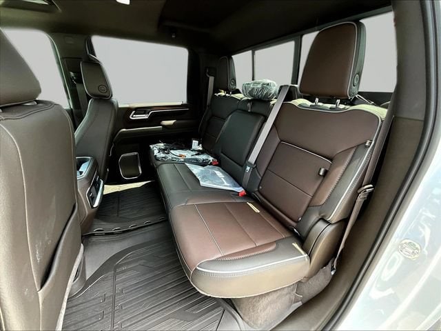 2026 GMC Sierra 2500HD Denali - Photo 17