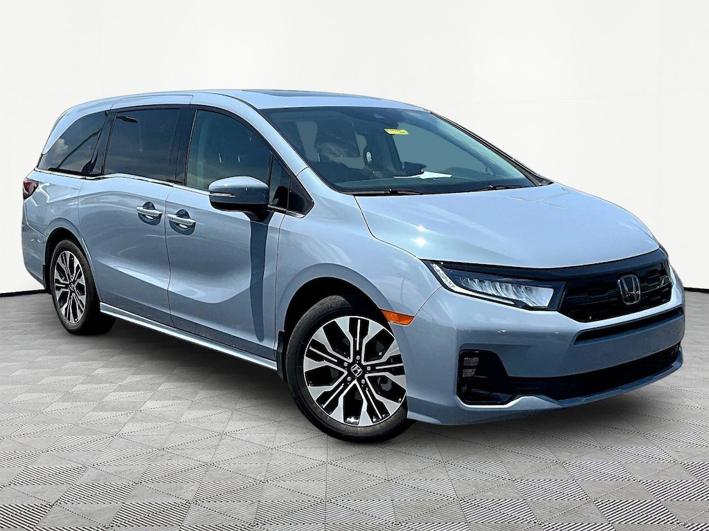 Used 2025 Honda Odyssey Van