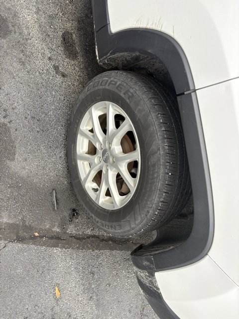 2015 Jeep Cherokee Latitude photo 3