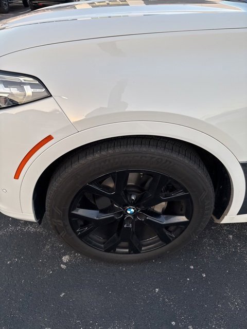 2021 Bmw X7 xDrive40i photo 4