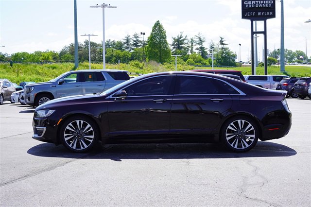 2020 Lincoln MKZ Hybrid Reserve photo 4