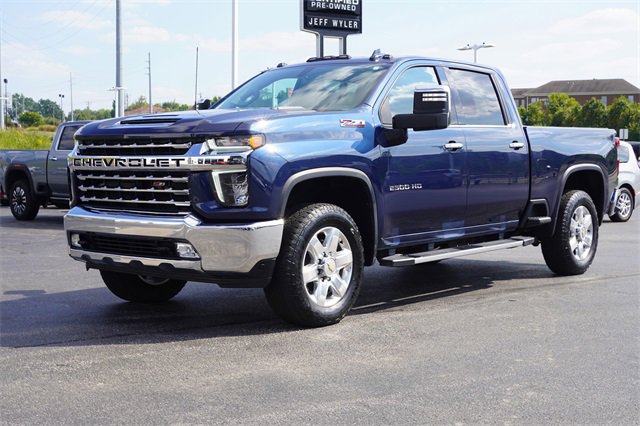 2023 Chevrolet Silverado 2500HD LTZ photo 3