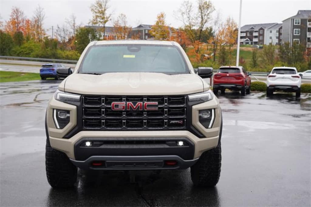 Used 2024 GMC Canyon  Truck Crew Cab