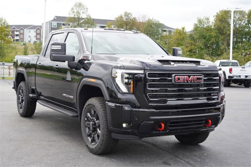 New 2025 GMC Sierra 2500 HD AT4 Truck