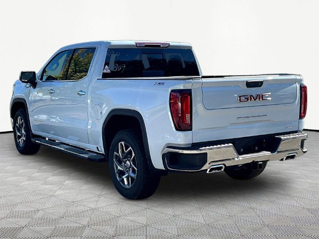 2026 GMC Sierra 1500 SLT - Photo 4