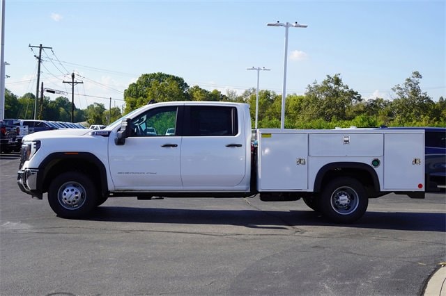 2025 GMC Sierra 3500HD Base