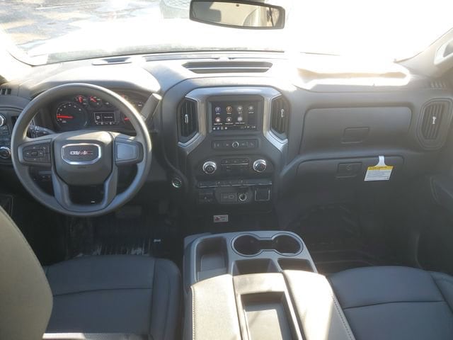 2025 GMC Sierra 3500 Chassis Cab Pro - Photo 9