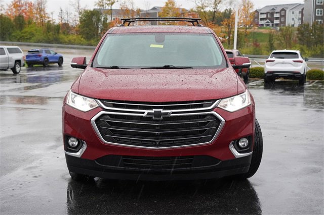 2020 Chevrolet Traverse 3LT photo 2