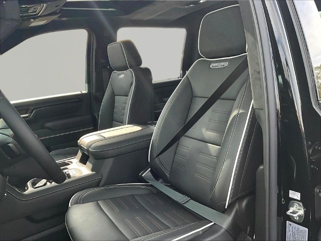 2026 GMC Sierra 2500HD AT4X - Photo 16