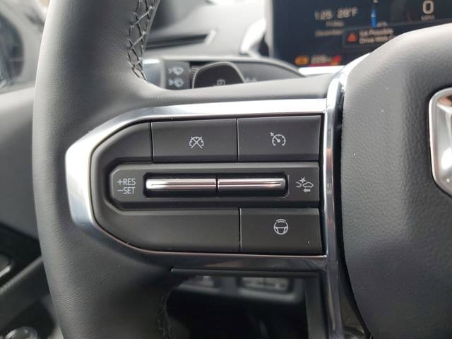 2025 GMC Sierra EV Denali - Photo 13