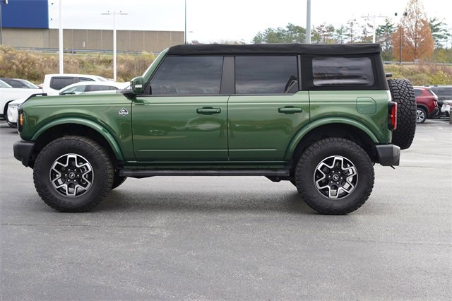2022 Ford Bronco Outer Banks photo 4