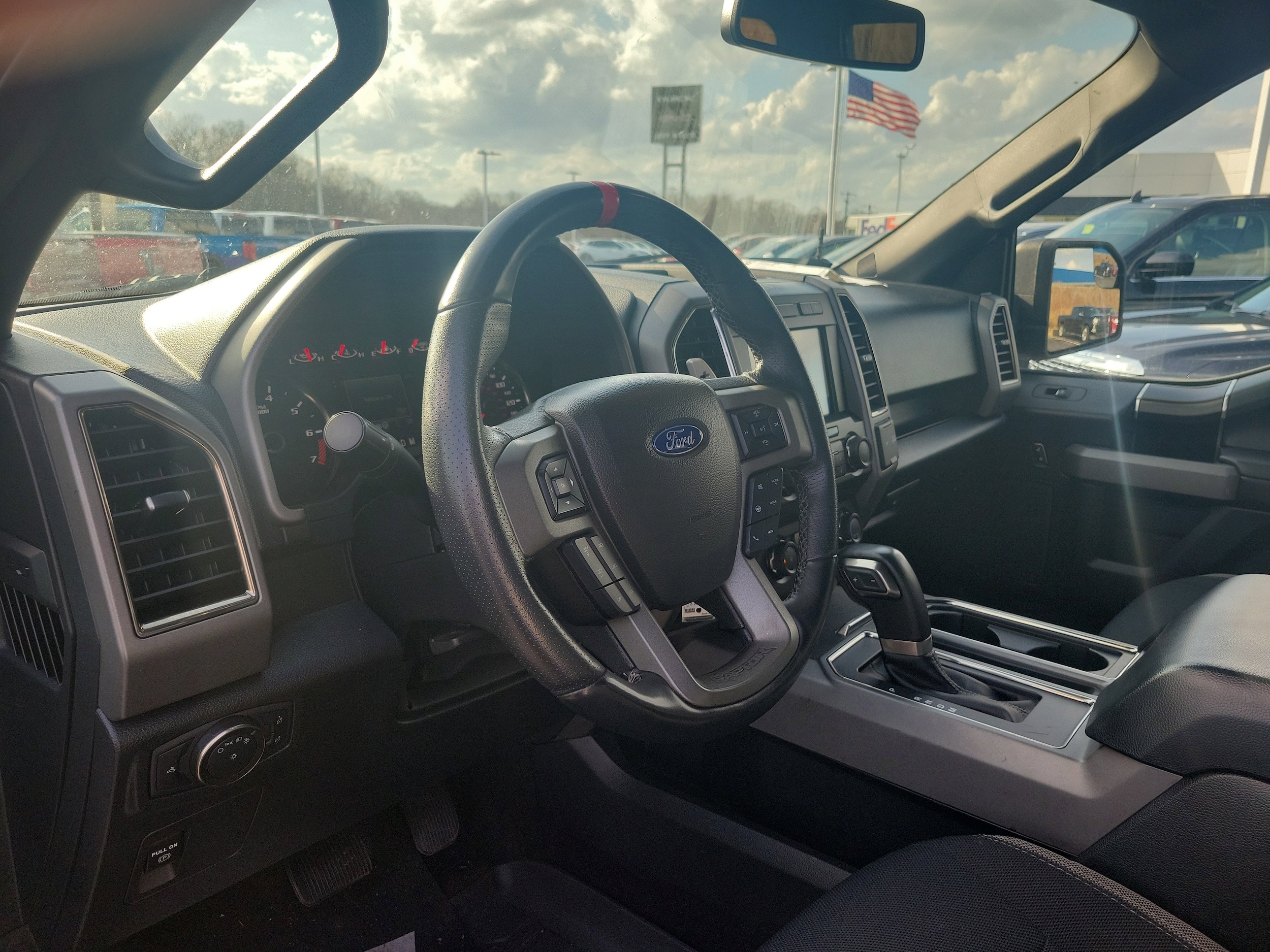 2020 Ford F-150 Raptor - Photo 19