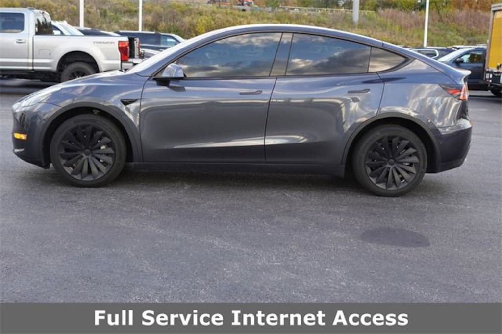 Used 2022 Tesla Model Y SUV