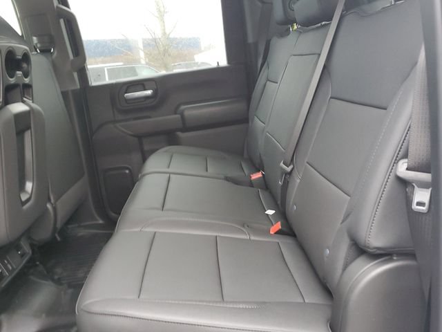 2025 GMC Sierra 3500 Chassis Cab Pro - Photo 31