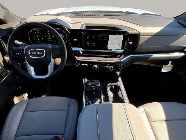 2026 GMC Sierra 1500 SLT - Photo 9