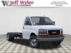 2025 GMC Savana Cutaway 4500 2WT Cutaway Van