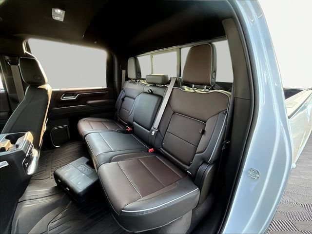 2026 GMC Sierra 3500HD Denali - Photo 16