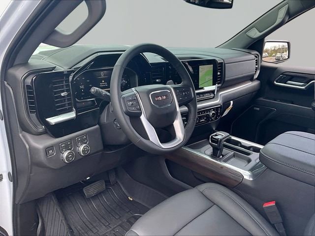 2026 GMC Sierra 1500 SLT - Photo 8