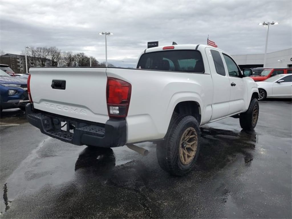 Used 2023 Toyota Tacoma 2WD Truck Access Cab