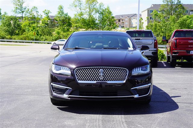 2020 Lincoln MKZ Hybrid Reserve photo 2