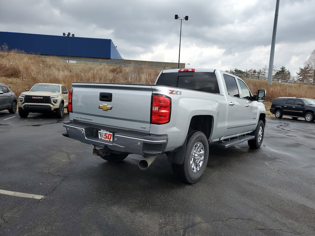 Used 2019 Chevrolet Silverado 2500 HD 4WD Crew Cab 153.7 LTZ Truck Crew Cab
