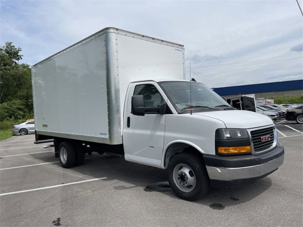 New 2023 GMC Savana Cutaway 3500 1WT Cutaway Van